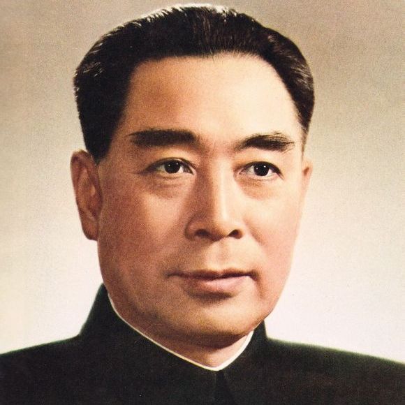 中华人民共和国政务院第一任总理周恩来出生