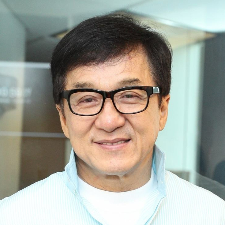 香港著名影星成龙出生